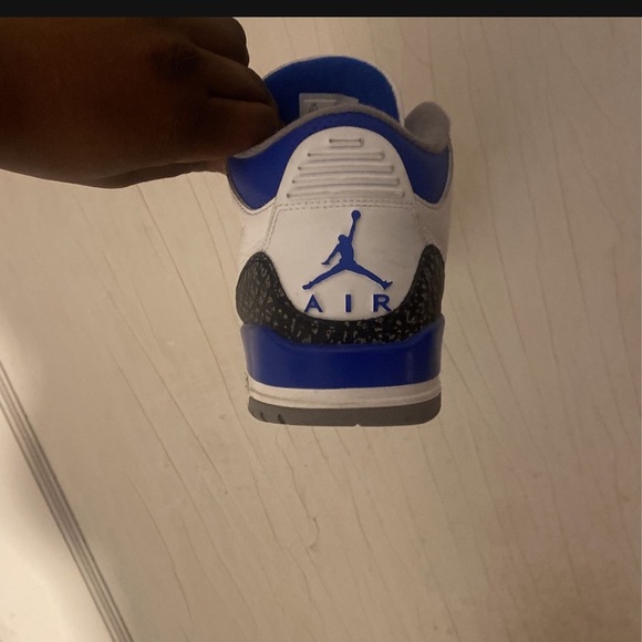 Jordan 3’s “Racer blue” Size:11.5